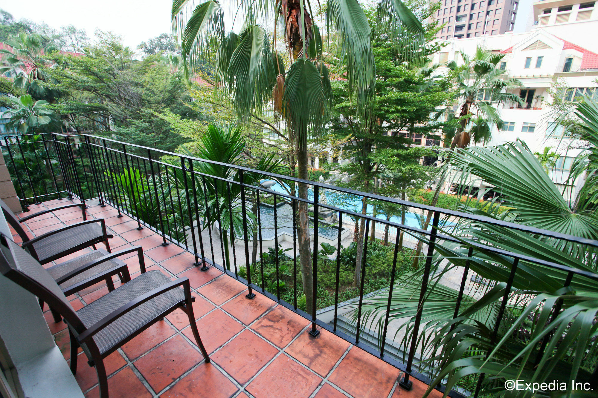 Treetops Executive Residences 5* Singapura